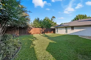 1000 Bert Dr, Arlington, TX 76012 - Photo 27