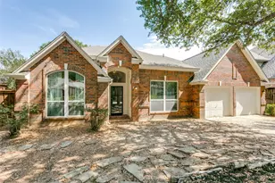 2120 Brentcove Dr, Grapevine, TX 76051 - Photo 1