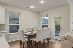 4844 Meadow Falls Dr, Fort Worth, TX 76244 - Photo 11