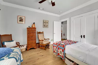 5819 Goliad Avenue, Dallas, TX 75206 - Photo 9