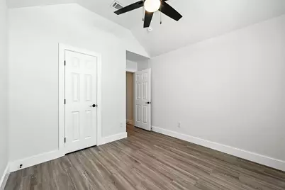 8016 Adcock Court, Fort Worth, TX 76137 - Photo 21