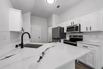 8016 Adcock Court, Fort Worth, TX 76137 - Photo 9