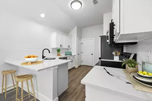 8016 Adcock Ct, Fort Worth, TX 76137 - Photo 5