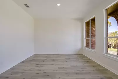 2916 Forestwood Drive, Arlington, TX 76006 - Photo 5