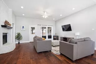 7021 Cook Cir, North Richland Hills, TX 76182 - Photo 5