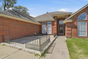 7021 Cook Cir, North Richland Hills, TX 76182 - Photo 31