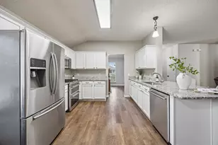 513 Rothschild Ln, Murphy, TX 75094 - Photo 9