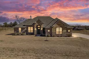 431 Tristin Ln, Waxahachie, TX 75167 - Photo 3