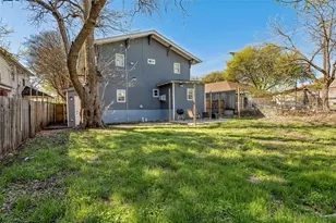 735 W 10th St, Dallas, TX 75208 - Photo 3