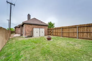 232 Windmill Dr, Justin, TX 76247 - Photo 25