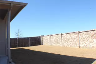 16028 Bronte Lane, Fort Worth, TX 76247 - Photo 23