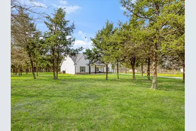 865 County Road 4519, Wolfe City, TX 75496 - Photo 7