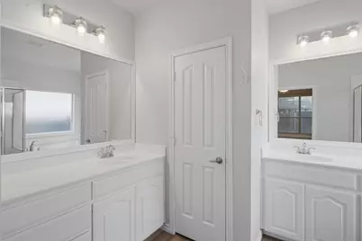 10986 Hawks Landing Road, Fort Worth, TX 76052 - Photo 23