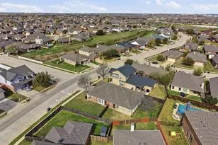 10986 Hawks Landing Rd, Fort Worth, TX 76052 - Photo 37