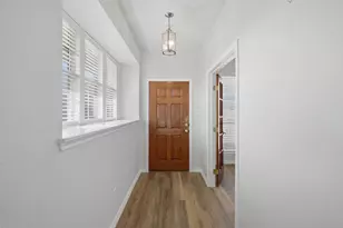 10986 Hawks Landing Rd, Fort Worth, TX 76052 - Photo 9