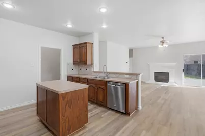10986 Hawks Landing Road, Fort Worth, TX 76052 - Photo 15