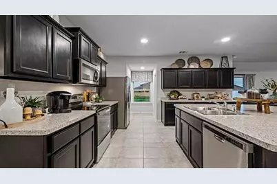 829 Loomis Trail, Justin, TX 76247 - Photo 9