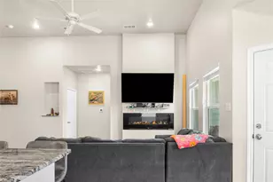 1406 Live Oak St, Sulphur Springs, TX 75482 - Photo 17