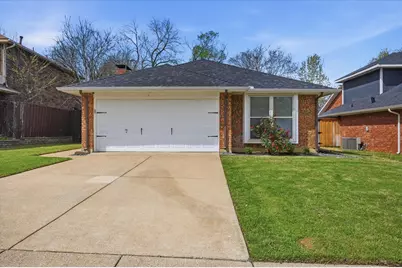 1453 Hampton Road, Grapevine, TX 76051 - Photo 11