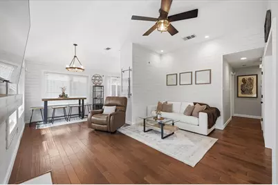 1453 Hampton Road, Grapevine, TX 76051 - Photo 3