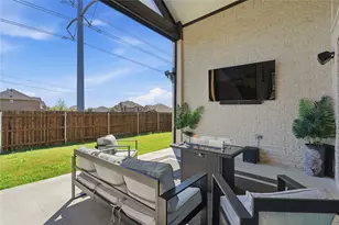 7548 Ridge Ln, Grand Prairie, TX 75054 - Photo 33