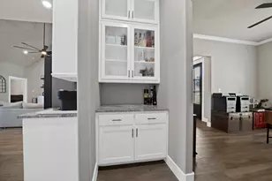 2008 Adams Overlook, Weatherford, TX 76088 - Photo 5