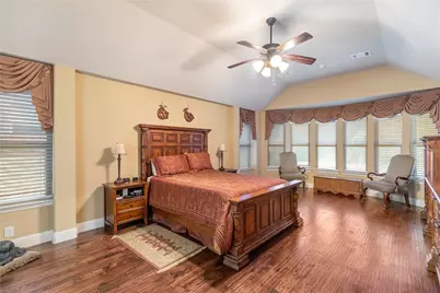 12737 Steadman Farms Drive, Fort Worth, TX 76244 - Photo 11