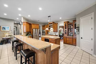 2703 Katherine Court, Dalworthington Gardens, TX 76016 - Photo 11