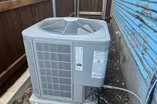 2720 College Ave, Fort Worth, TX 76110 - Photo 17