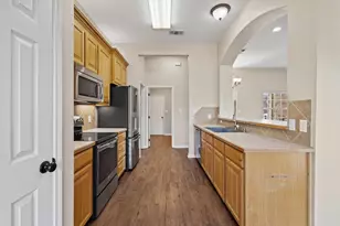 108 Ashlyn Ct, Whitesboro, TX 76273 - Photo 7