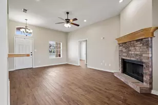 108 Ashlyn Ct, Whitesboro, TX 76273 - Photo 5