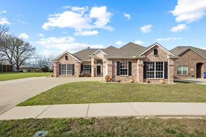 108 Ashlyn Court, Whitesboro, TX 76273 - Photo 1