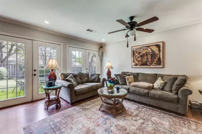 9936 Windlake Circle, Dallas, TX 75238 - Photo 13