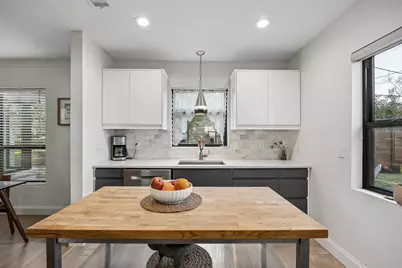 2155 Barberry Drive, Dallas, TX 75211 - Photo 9