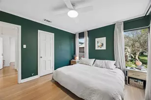 2155 Barberry Dr, Dallas, TX 75211 - Photo 13