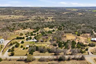 2119 Co Rd 2585, Alvord, TX 76225 - Photo 5