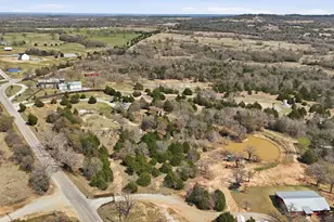 2119 Co Rd 2585, Alvord, TX 76225 - Photo 33