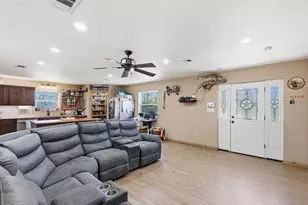 2119 Co Rd 2585, Alvord, TX 76225 - Photo 7