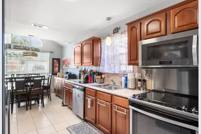 735 Rachel Street, Grand Prairie, TX 75052 - Photo 3