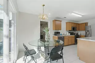 7132 Lanyon Dr, Dallas, TX 75227 - Photo 13