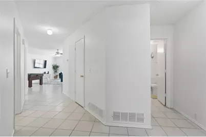 7132 Lanyon Drive, Dallas, TX 75227 - Photo 3