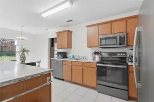 7132 Lanyon Dr, Dallas, TX 75227 - Photo 15