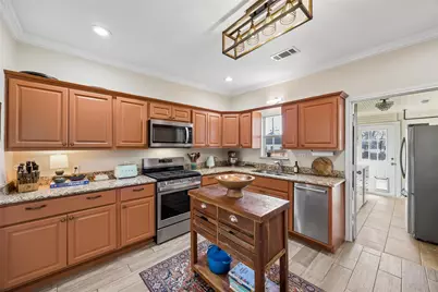 728 N Winnetka Avenue, Dallas, TX 75208 - Photo 13