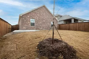 3936 Oak Crk Cir, Denison, TX 75020 - Photo 3