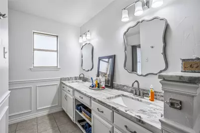 512 Oak Ridge Court, Crowley, TX 76036 - Photo 17