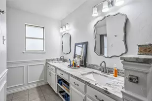 512 Oak Ridge Ct, Crowley, TX 76036 - Photo 17