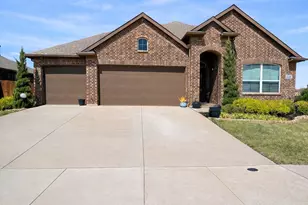 1148 Donnington Trl, Saginaw, TX 76131 - Photo 1