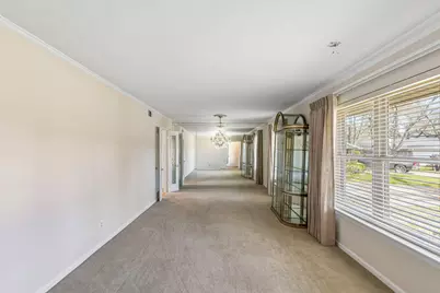 521 Huntingdon Court, Irving, TX 75061 - Photo 3