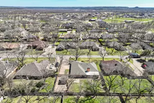 9006 N Longwood Dr, Granbury, TX 76049 - Photo 37