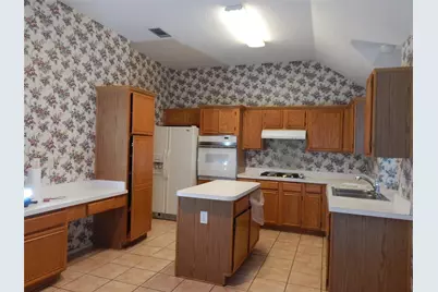 804 Sansome Drive, Arlington, TX 76018 - Photo 11